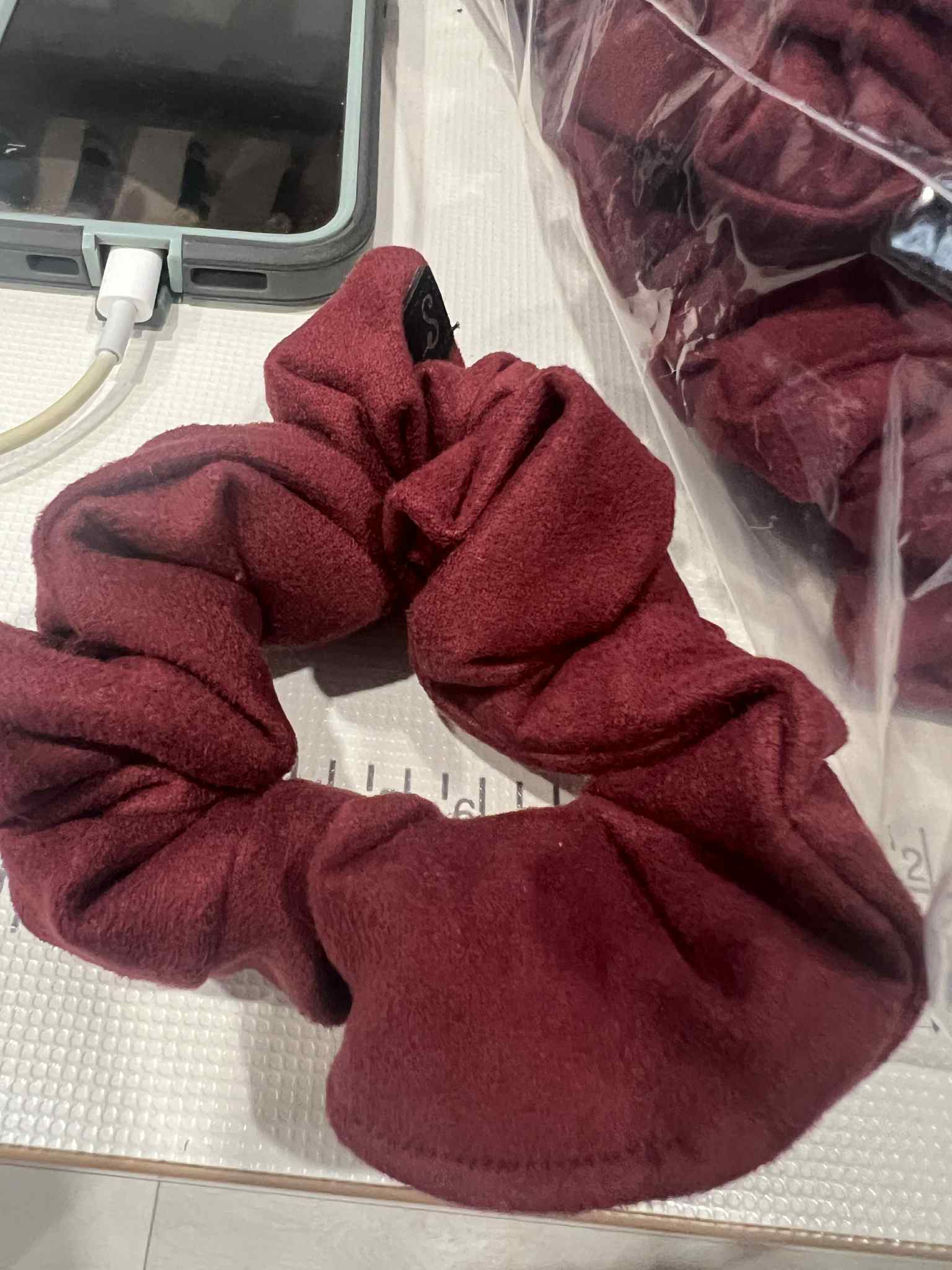 Chouchou suède rouge vin