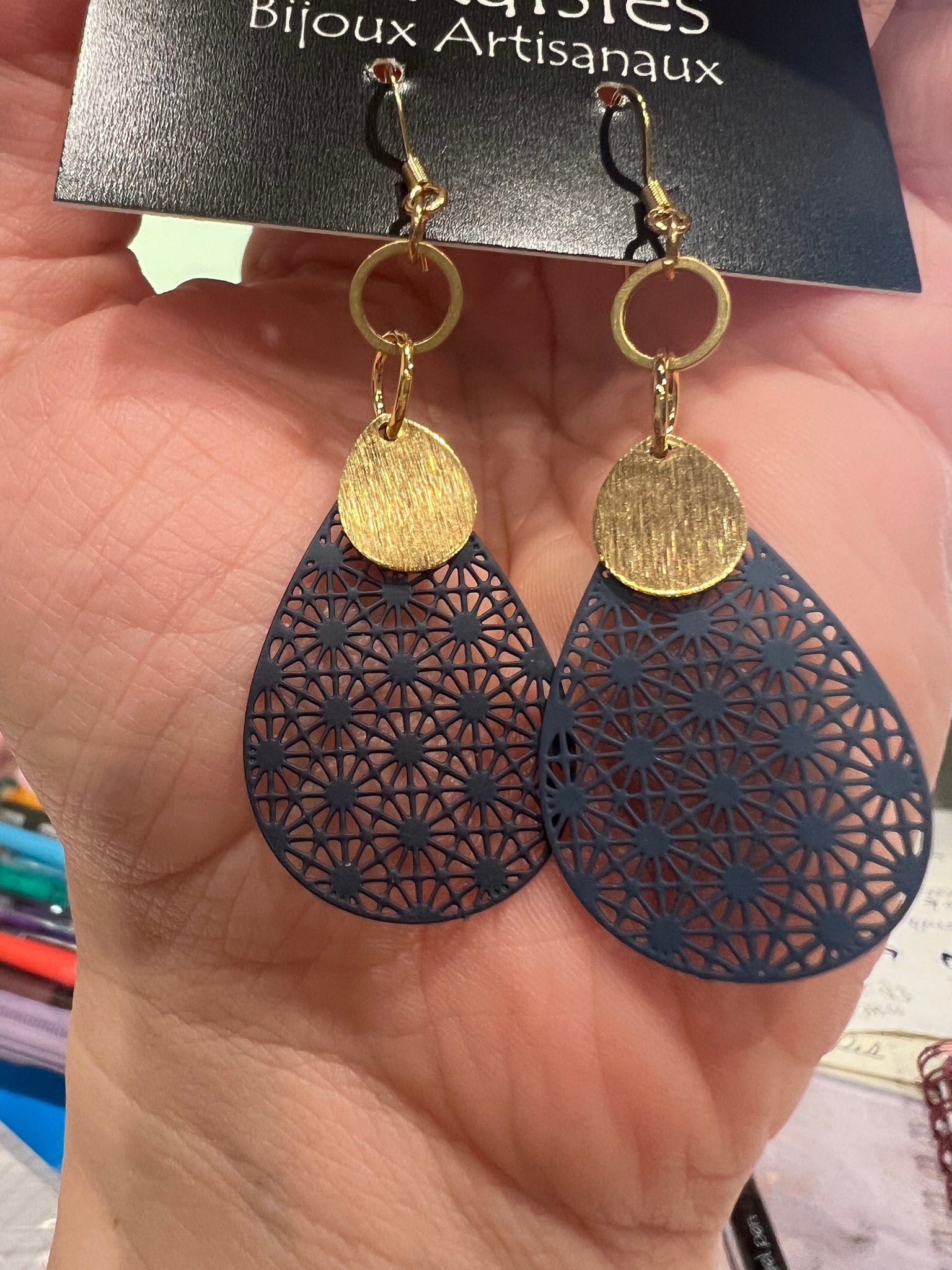 Boucles d'oreilles filigrane bleu et or (point de vente)