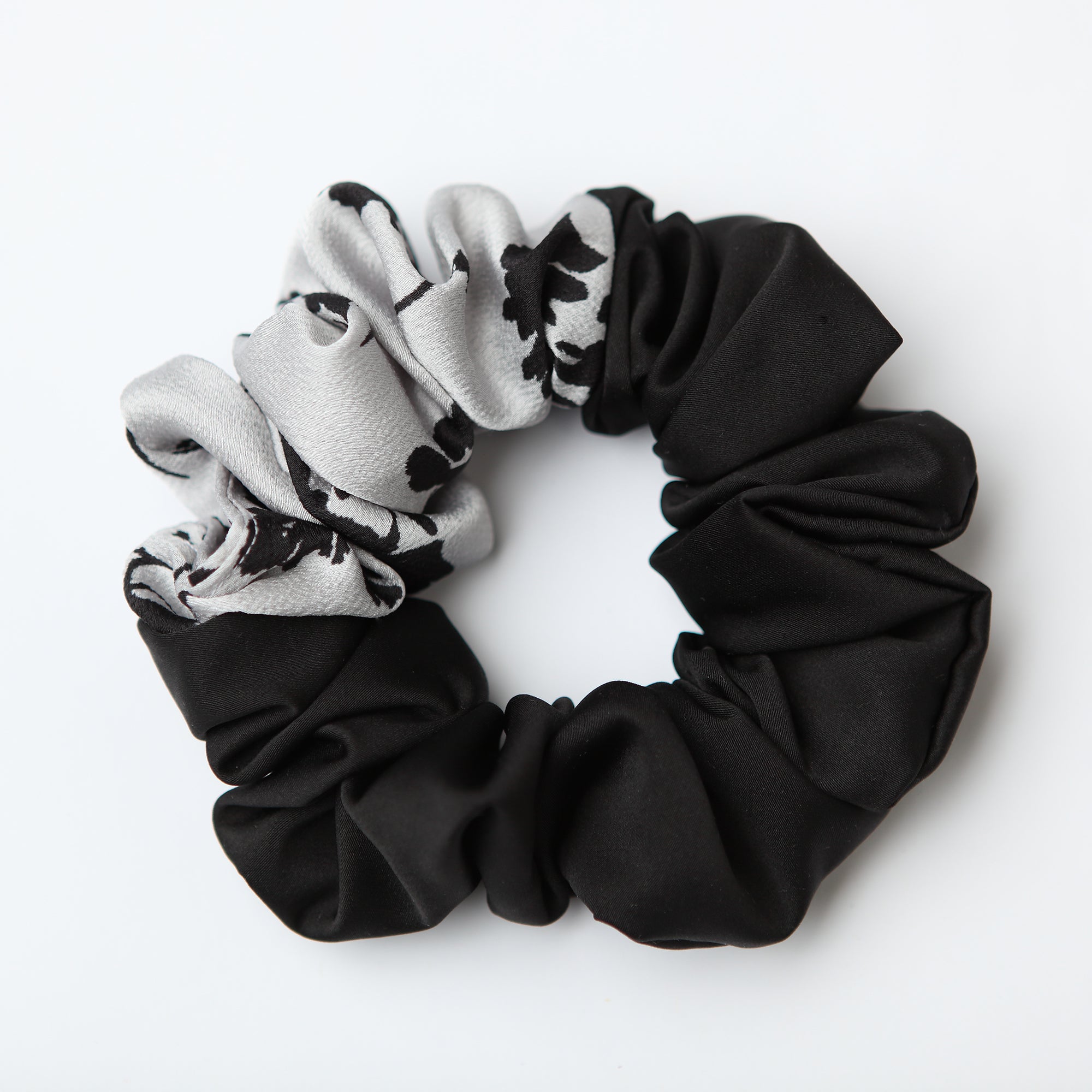 Chouchou parcelle fleuri gris