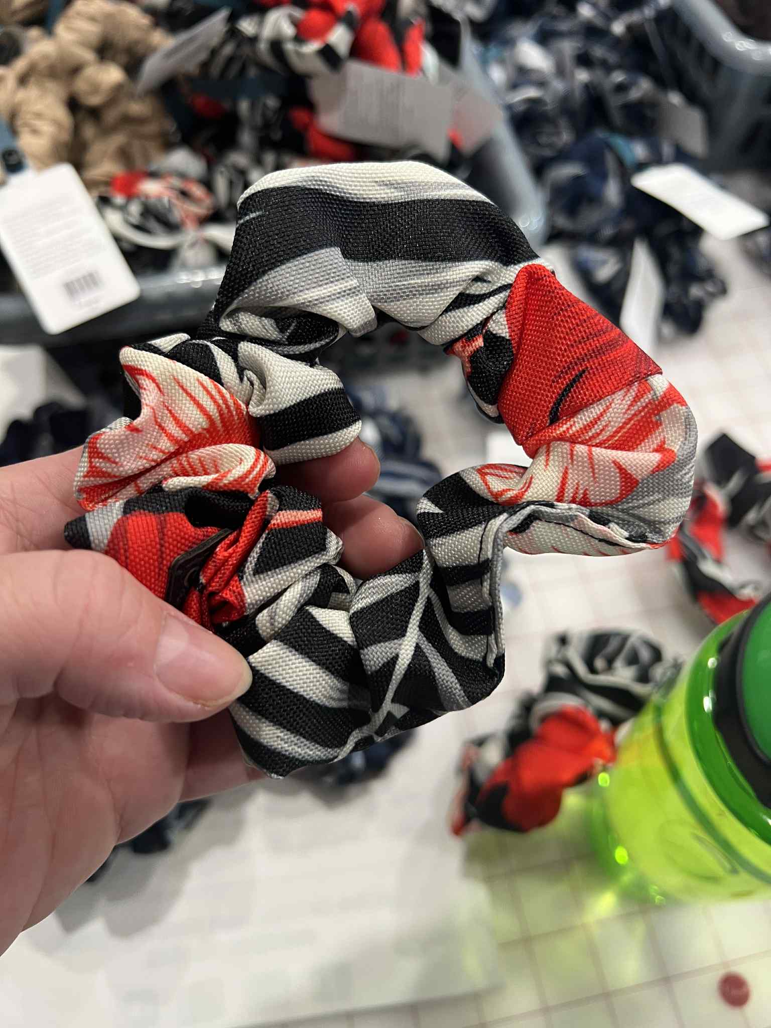 Chouchou hana écarlate